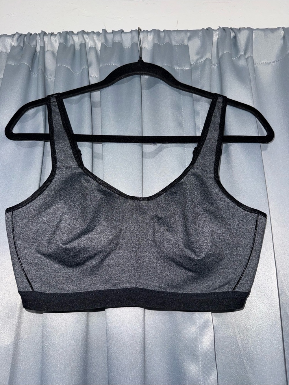 Wacoal Heather Gray Seamless Sports Bra